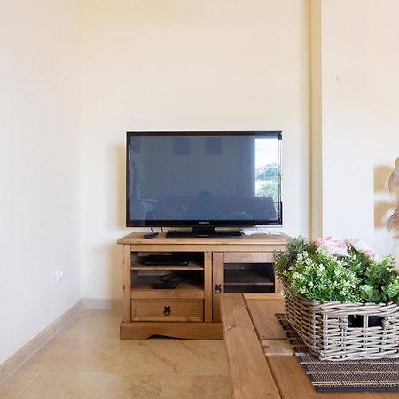 2261-Superb Apt On The Beach, On Duquesa Harbour Manilva Zewnętrze zdjęcie