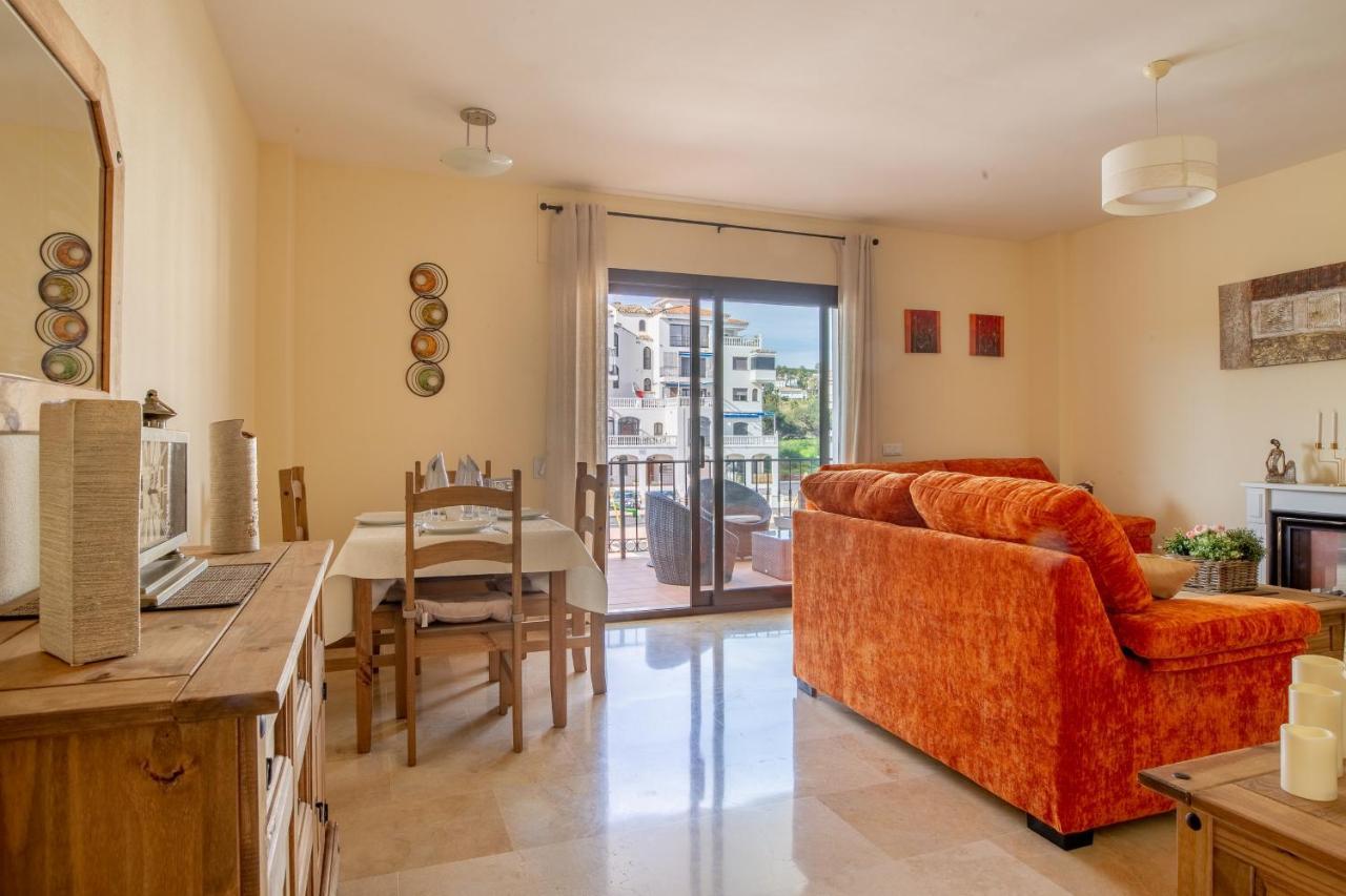 2261-Superb Apt On The Beach, On Duquesa Harbour Manilva Zewnętrze zdjęcie