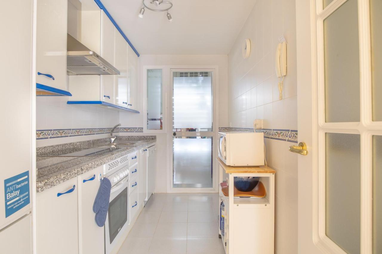 2261-Superb Apt On The Beach, On Duquesa Harbour Manilva Zewnętrze zdjęcie